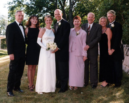 burns_sanderson_family_full
